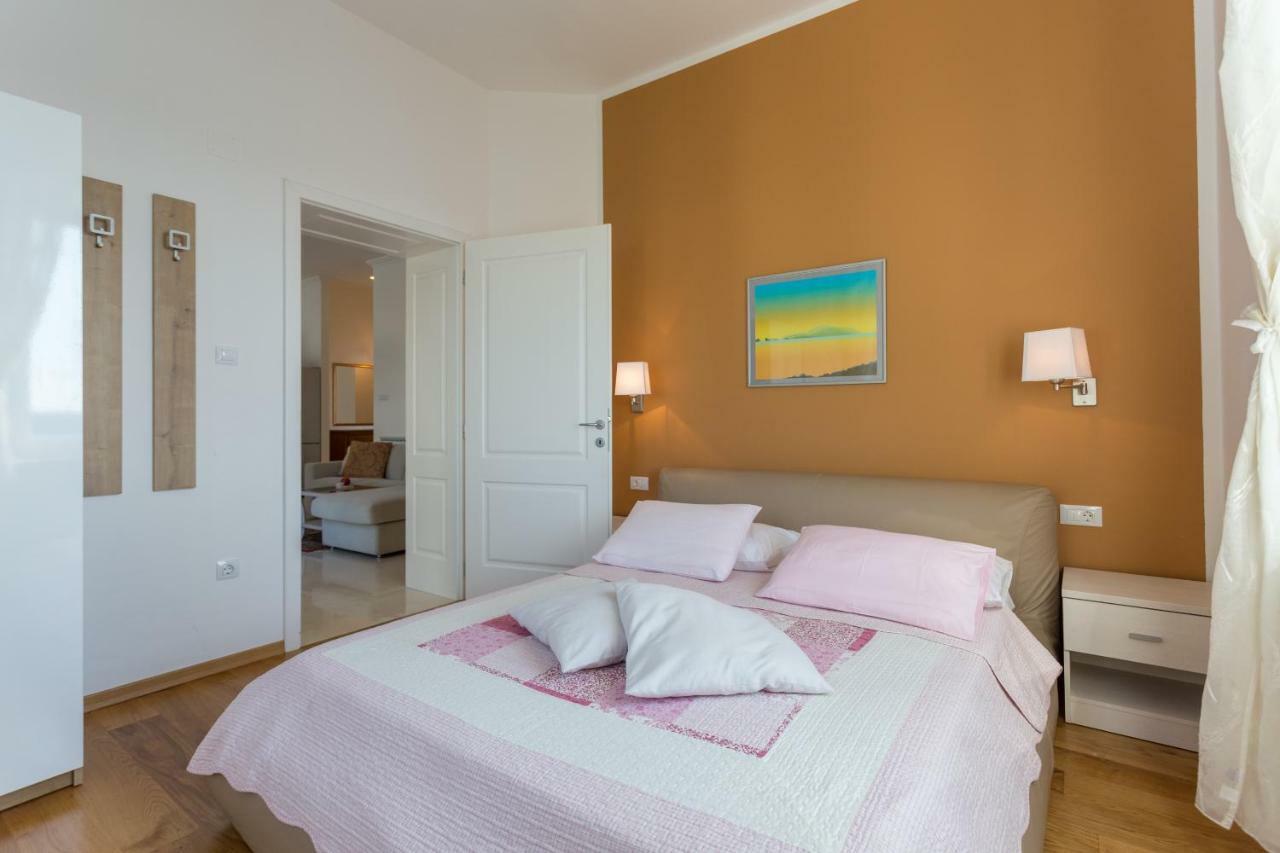 Apartments Villa Victoria I Ragusa Esterno foto